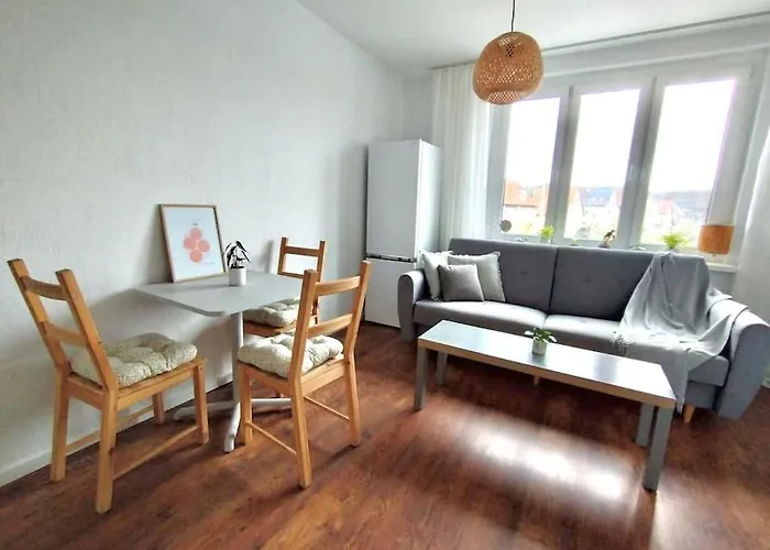 Apartment Plaza Zachodnia - 400 M Do Morza *